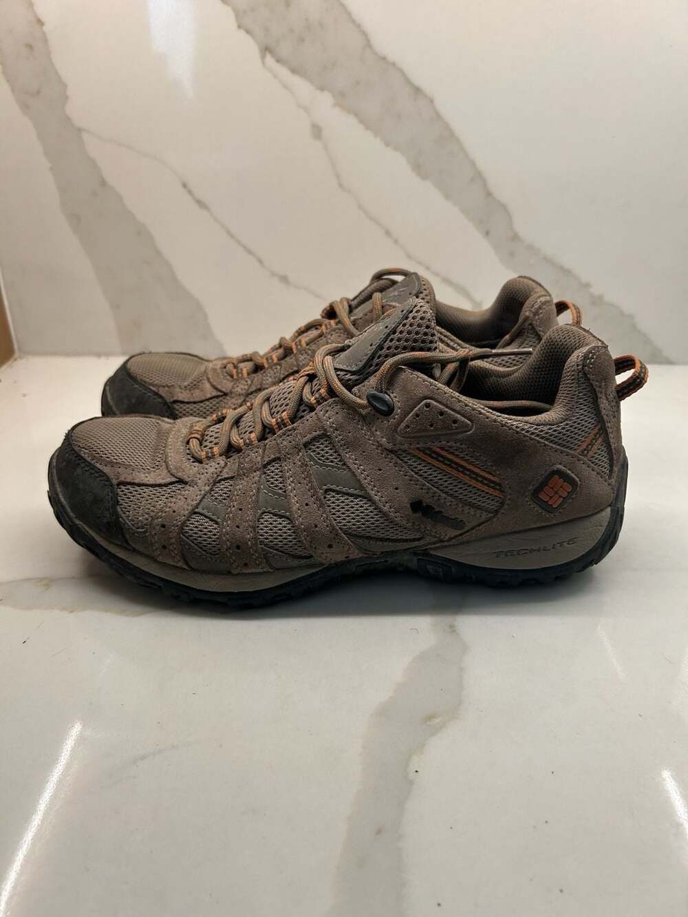 Columbia Men's Redmond Low Hiking Shoe, Cordovan, Dark Ginger, 9
